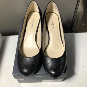Liz Claiborne Black Flex Dress Shoe Size 10.